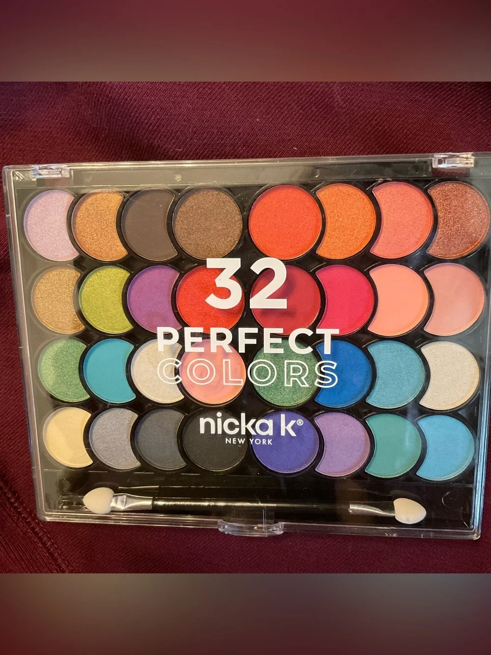 NWT Nicka K New York Perfect 32 colors eyeshadow & blush palette